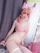 Coser@rioko凉凉子 Vol.050: 家中的人妻狐 (20 photos )